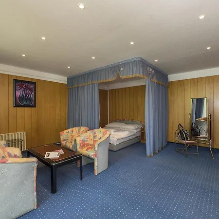 ホテル Familia 2*