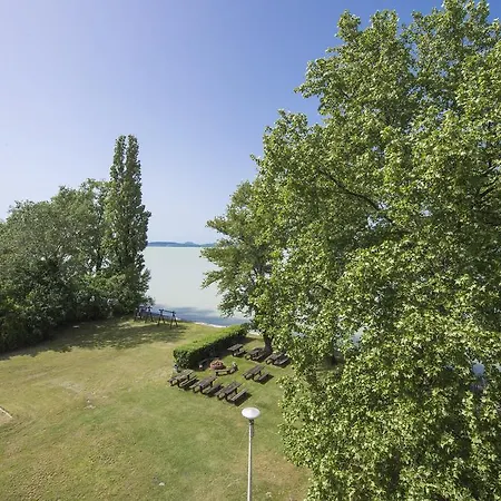 Familia Balatonboglár