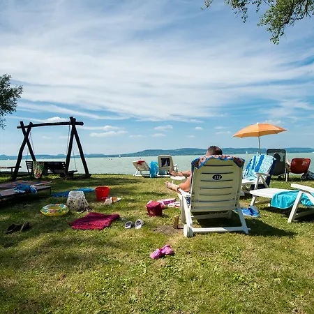 Familia Balatonboglár