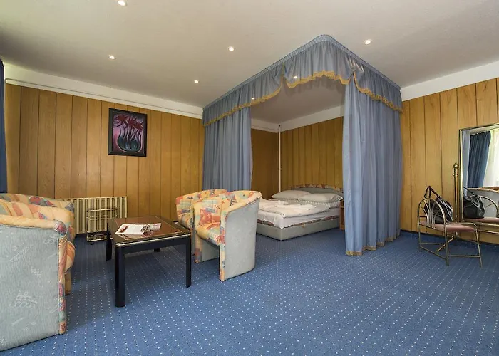 Familia Balatonboglár