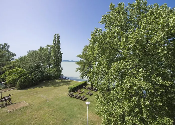 Familia Balatonboglár